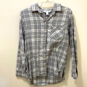 Old Navy Gray Plaid Flannel Classic Shirt Size M